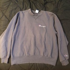 dark gray champion crew neck sweatshirt